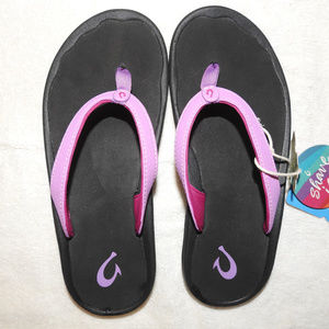 OluKai Thongs